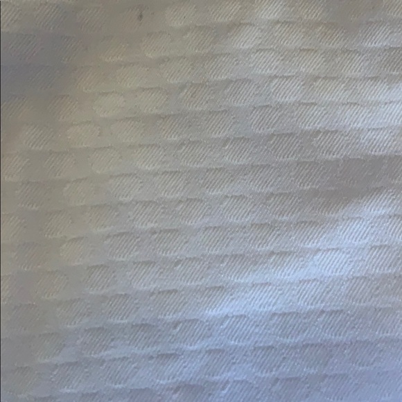 Hampton-Fit Jacquard Crop white pants - Picture 4 of 4